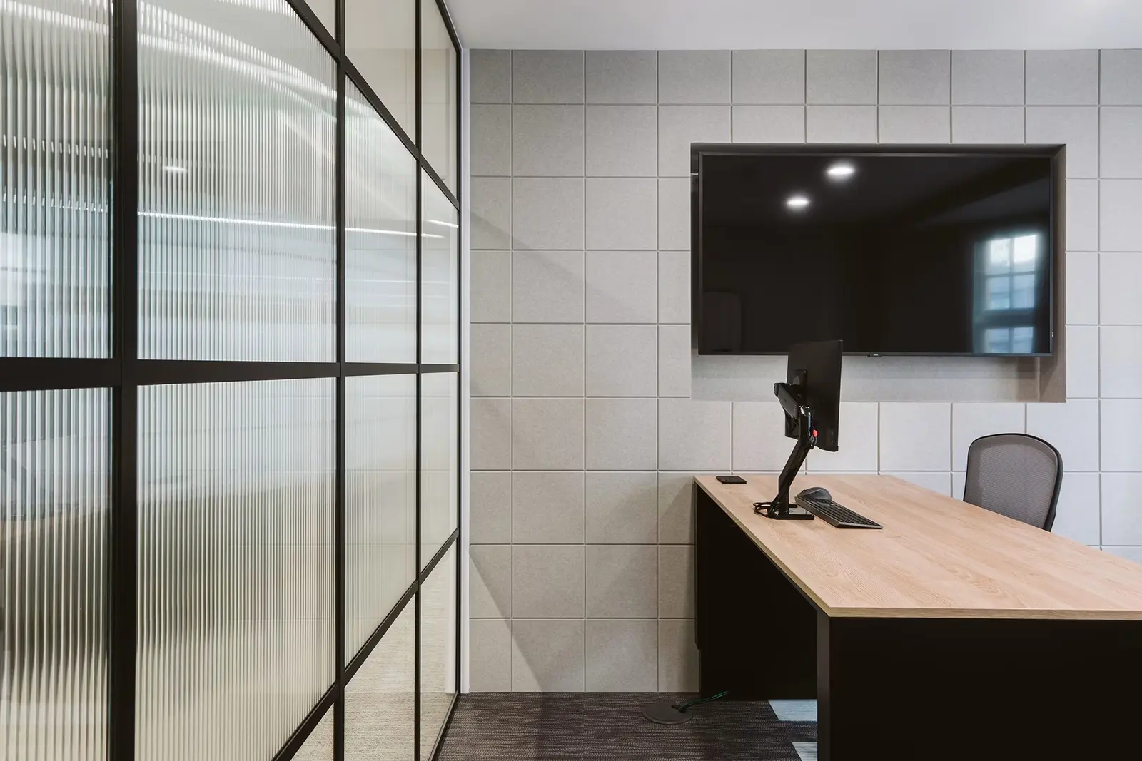 Acoustically treated meeting room at GXO