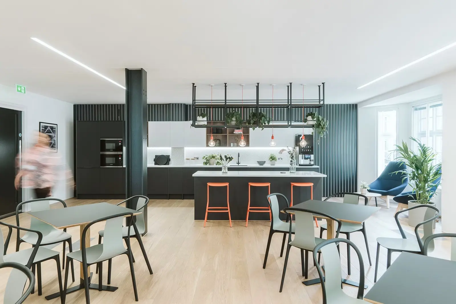 Flexible social and breakout environment at GXO