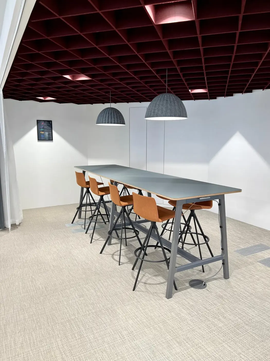 High collaboration table at GXO